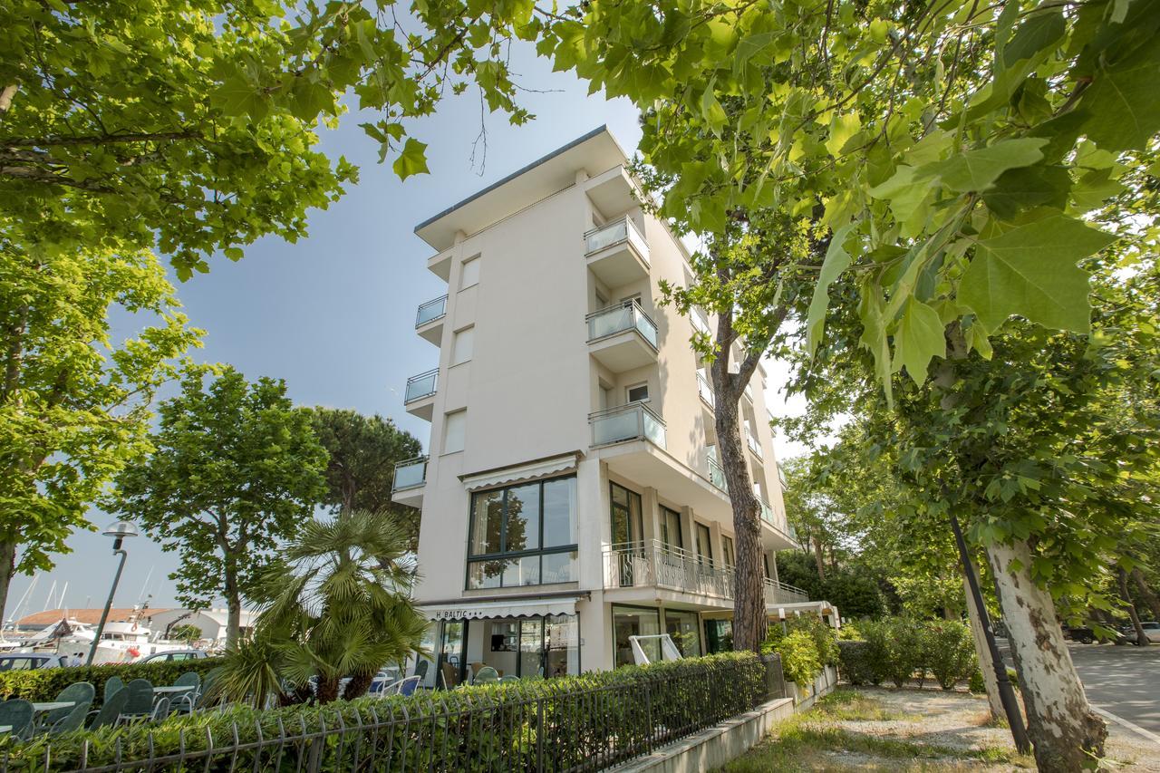 Hotel Baltic Cesenatico Esterno foto